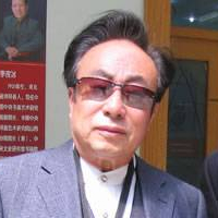 王建华